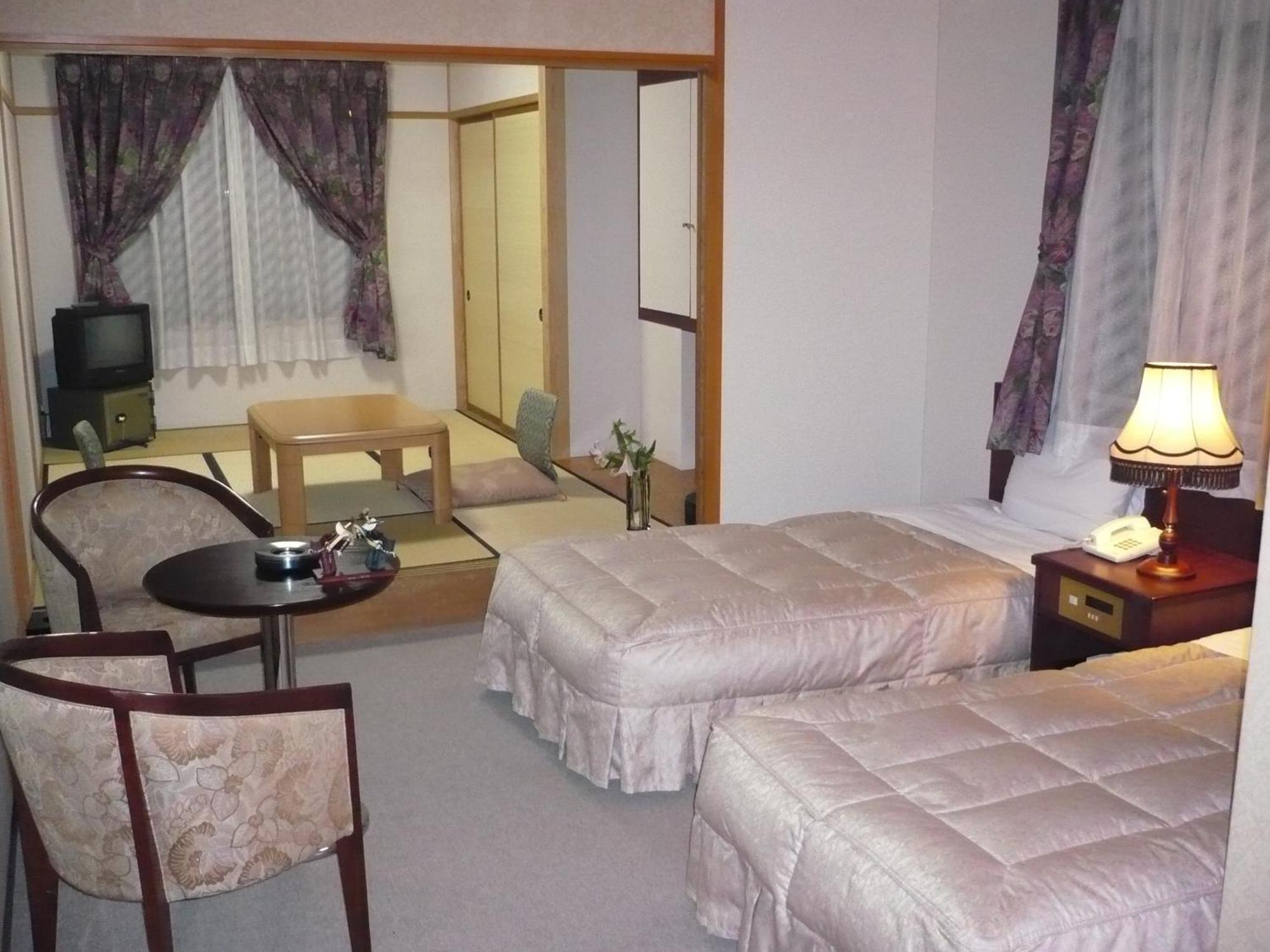 Gokayama Onsen Akaokan Nanto Habitación foto